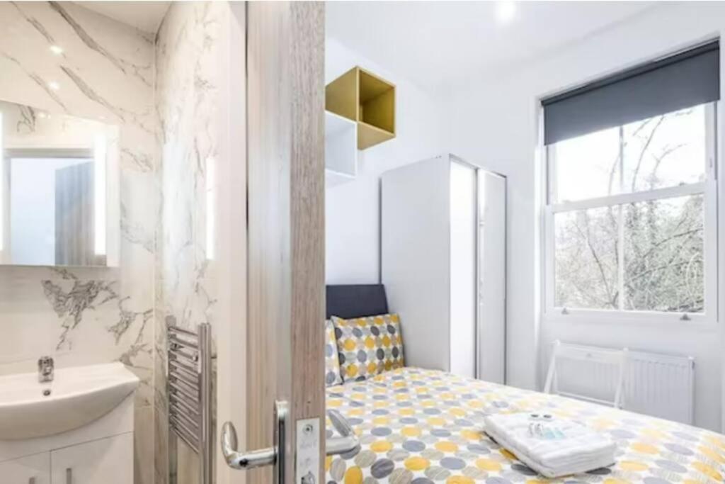 Victorian Functional Accommodation 5Min Walk From Tufnell Park ลอนดอน ภายนอก รูปภาพ